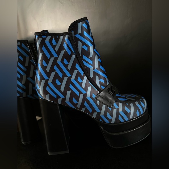 Platform Printed Booties - Picture 10 of 14